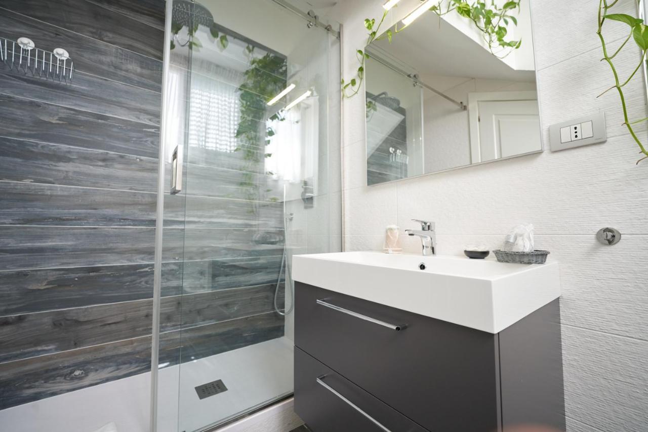 B&B Milleduecento Luxury Room Salerno Buitenkant foto