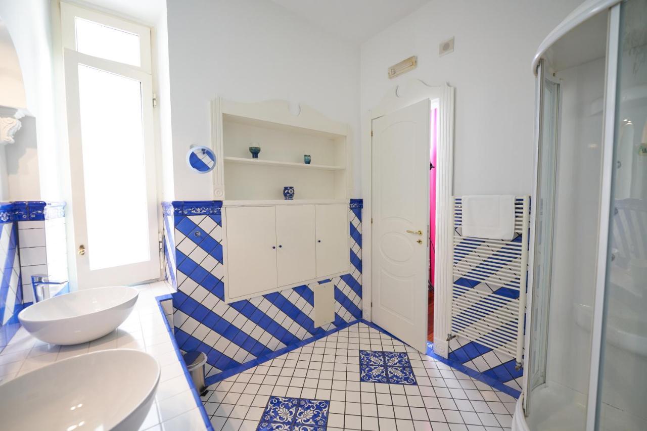 B&B Milleduecento Luxury Room Salerno Buitenkant foto