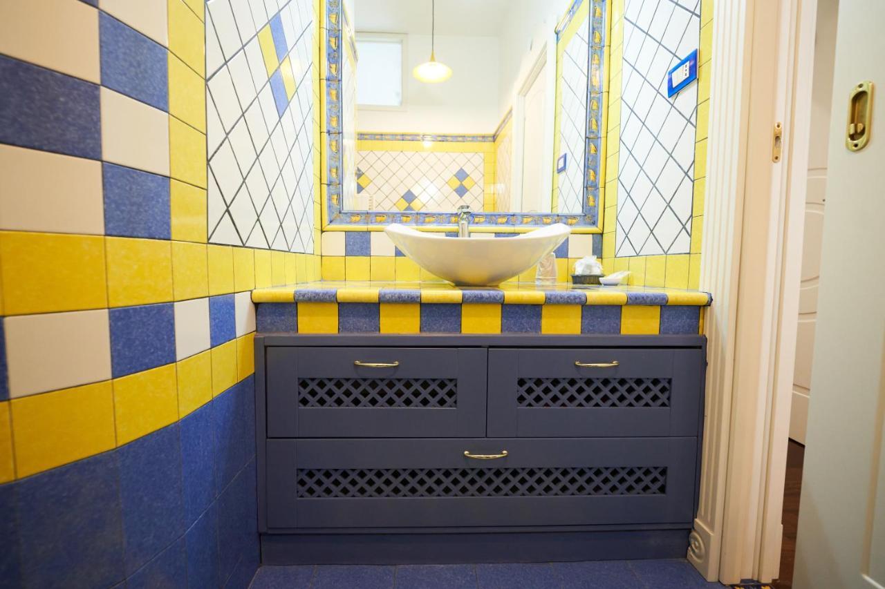 B&B Milleduecento Luxury Room Salerno Buitenkant foto
