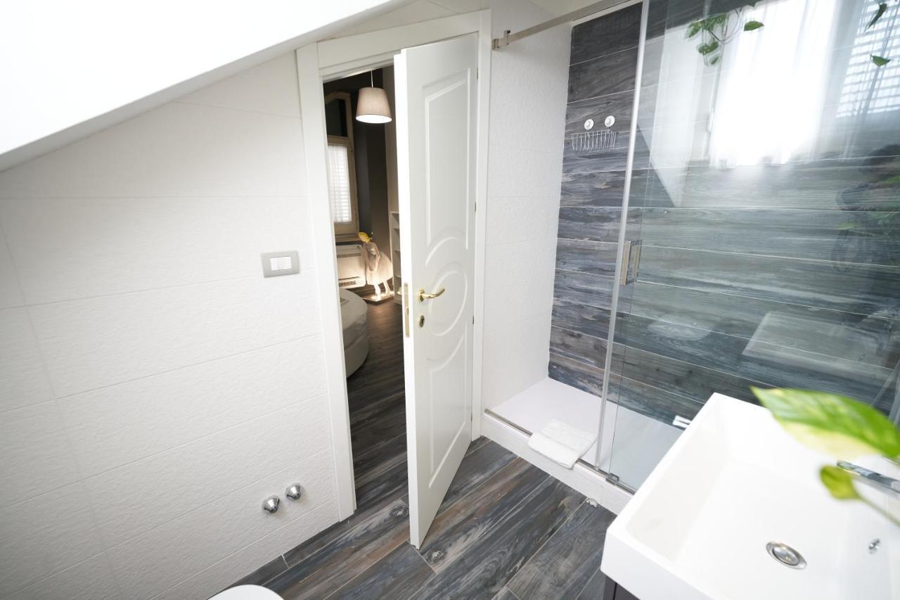 B&B Milleduecento Luxury Room Salerno Buitenkant foto