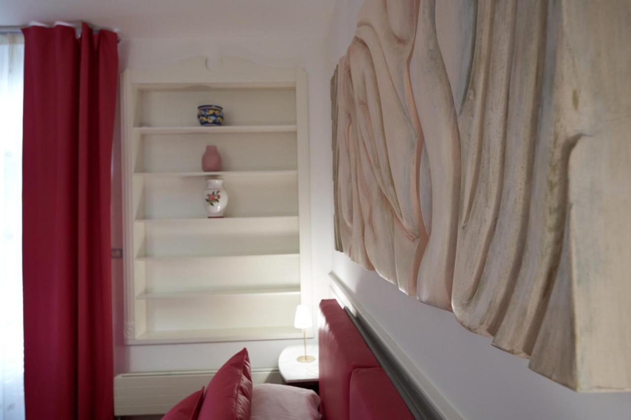B&B Milleduecento Luxury Room Salerno Buitenkant foto