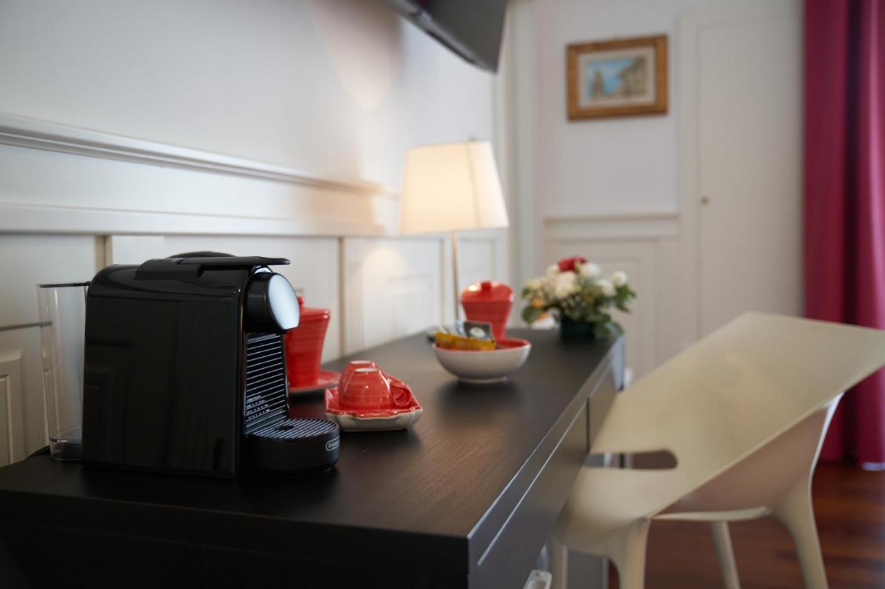 B&B Milleduecento Luxury Room Salerno Buitenkant foto